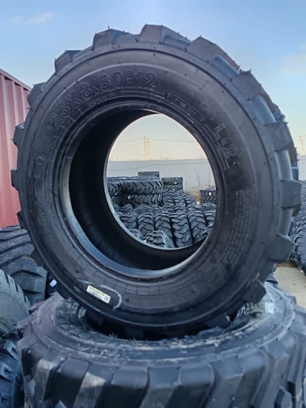 Пневматическая шина Roadhiker 23x8.50-12 10PR TL SKS