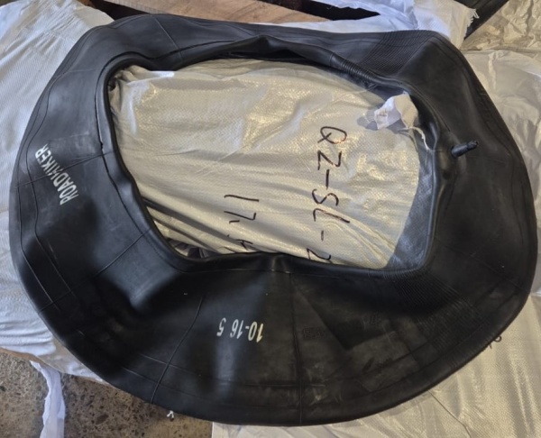 Камера Roadhiker 10-16.5 BUTYLPR TR15 TUBE