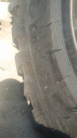 Пневматическая шина 23.5-25 / PR24 Starmaxx SM-70 196 A2 L3 TL Rock Type