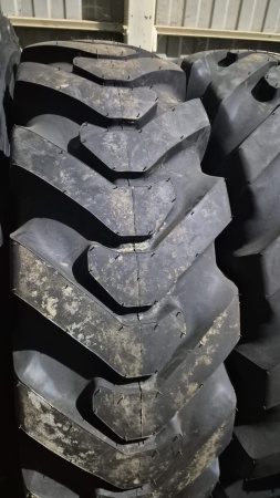 Пневматическая шина 14.00-24 / PR16 Starmaxx SG200 153 A8 TL