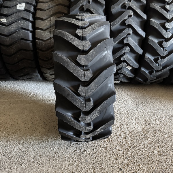 Пневматическая шина 405/70R20 (16.0/70R20) Starmaxx StxND31 149A8/149B TL