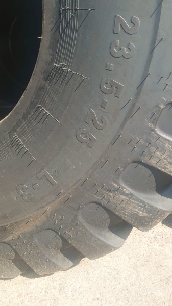 Пневматическая шина 23.5-25 / PR24 Starmaxx SM-70 196 A2 L3 TL Rock Type