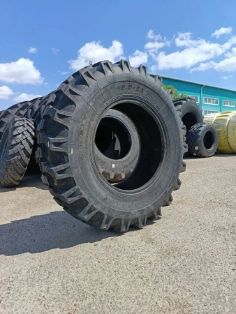 Пневматическая шина Aeolus 16.9-28 Aeolus R-4 12PR 151/А8 TL