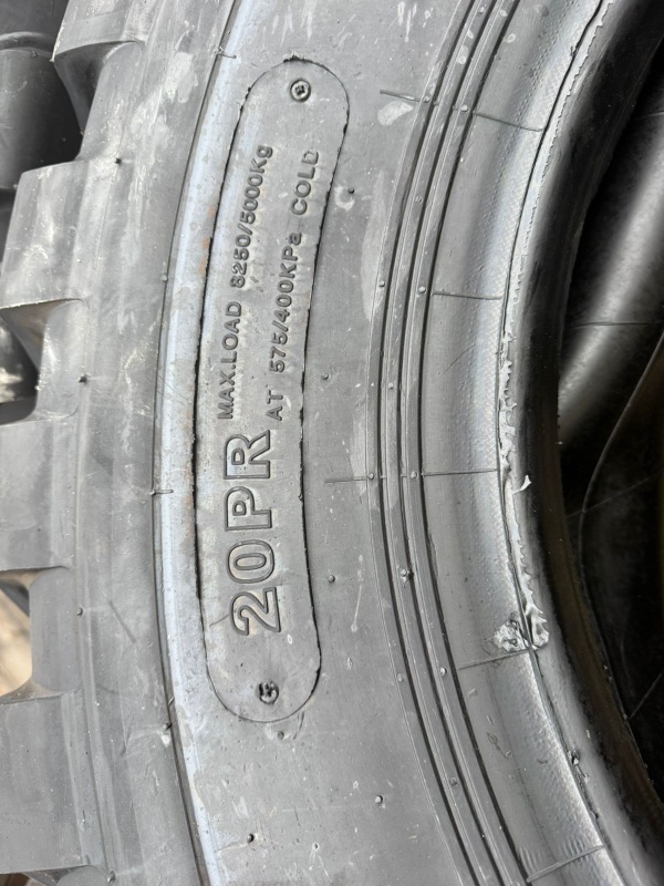 Шинокомплект ROADHIKER 17.5-25 20PR TTF E-3/L-3 W-1