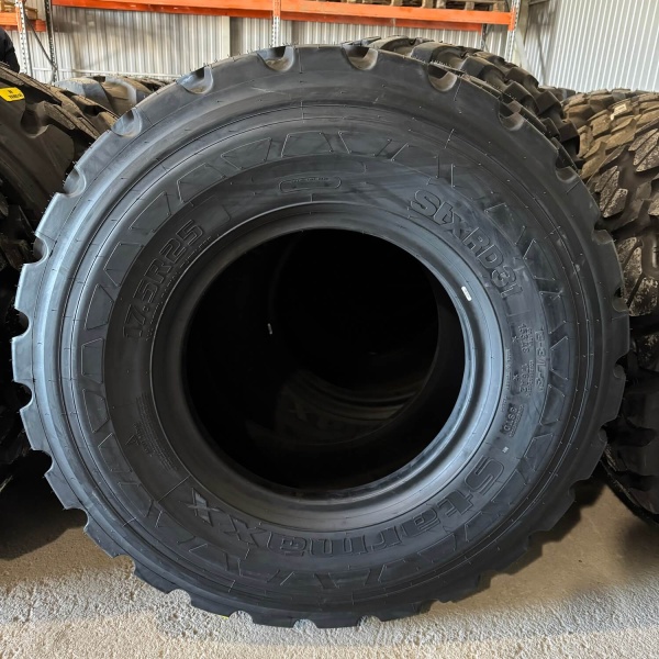 Пневматическая шина 17.5R25 Starmaxx StxRD31 176 A2/153 A8 * L-3/G-3 3STD TL