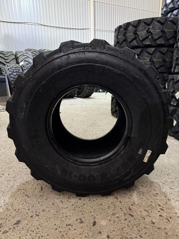 Пневматическая шина ROADHIKER 26x12.00-12 12PR TL SKS