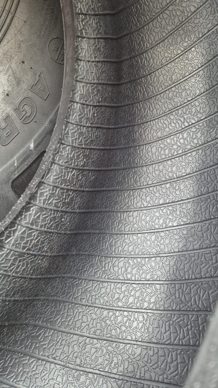 Пневматическая шина Roadhiker 400/80R24 (15.5/80R24) АGRО-INDРRО100 ТL