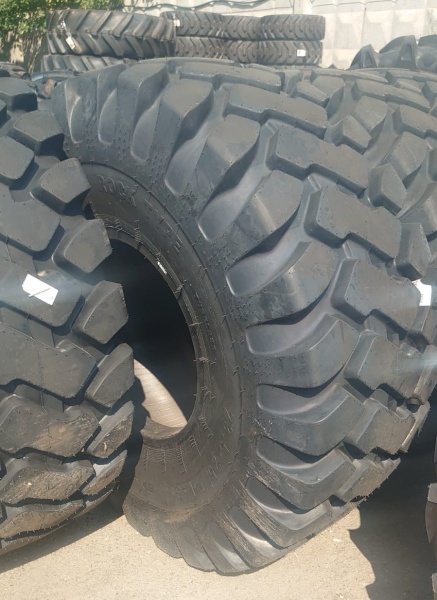 Пневматическая шина 23.5-25 / PR24 Starmaxx SM-70 196 A2 L3 TL Rock Type