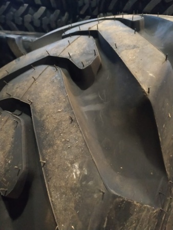 Пневматическая шина 14.00-24 / PR16 Starmaxx SG200 153 A8 TL