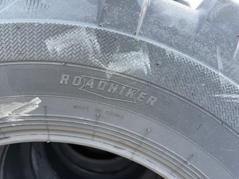 Пневматическая шина Roadhiker 44080R28(16.9R28) TL R-4 MULTIPRO100 156A8/156B