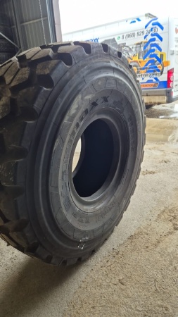 Пневматическая шина 23.5R25 Starmaxx StxL31 ** 201 A2/185 B L-3/E-3 3STD T