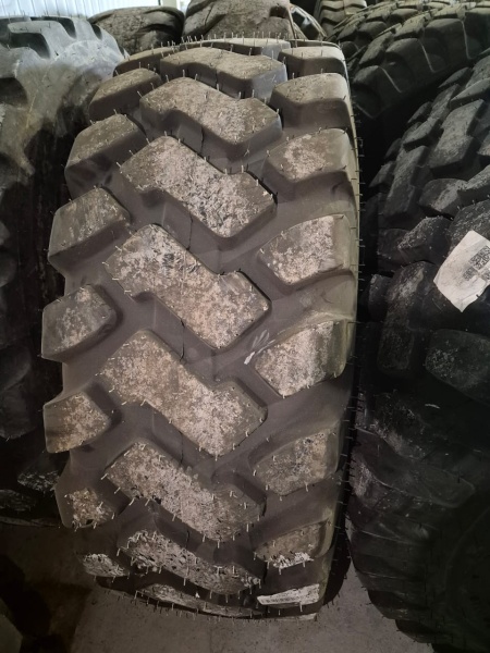 Пневматическая шина 17.5-25 / PR20 Starmaxx SM-70 181 A2 L3 TL