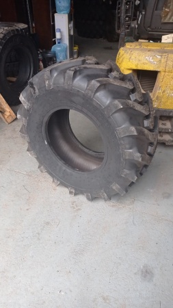 Пневматическая шина 405/70R20 (16.0/70R20) Starmaxx StxND31 149A8/149B TL