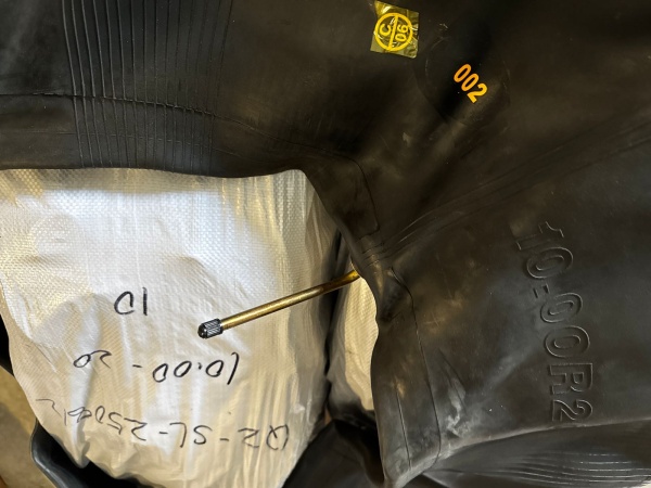 Камера Roadhiker 10.00-20 TR78A TUBE Natural Rubber