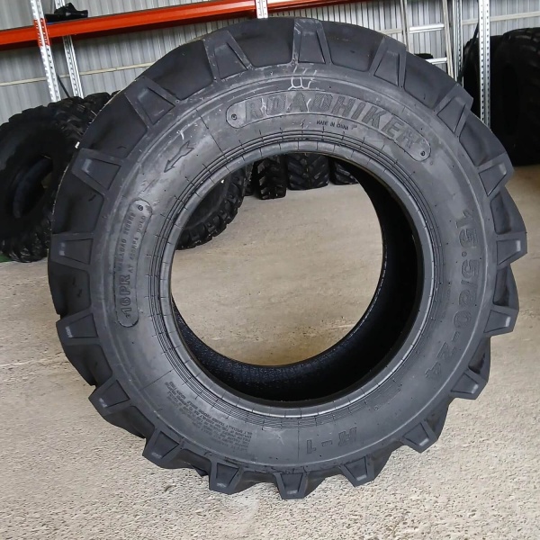 Пнeвматичecкaя шинa Roadhiker 15.5/80-24 16PR ТL R-1 ТIMP 149 A6