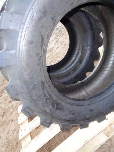 Пневматическая шина 10 - 16.5 / 8 PR Starmaxx SM-ND TL 131 A3