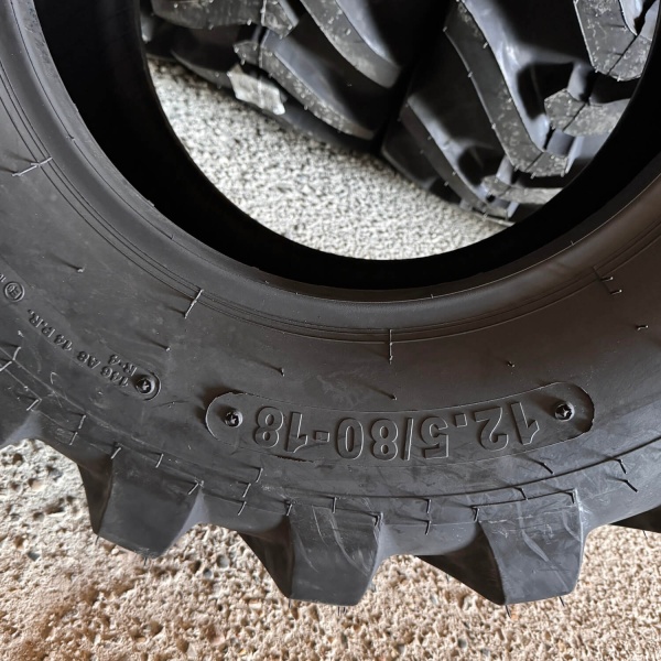 Пневматическая шина 12.5/80-18 / PR14 STARMAXX SM-I25 146 A8 L2 TL