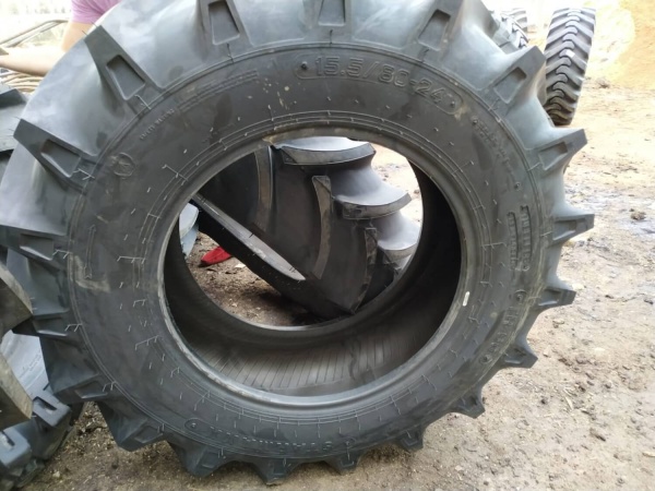 Пневматическая шина 15.5/80-24 / PR16 Starmaxx TR-60 REINFORCED 163/151 A8 TL